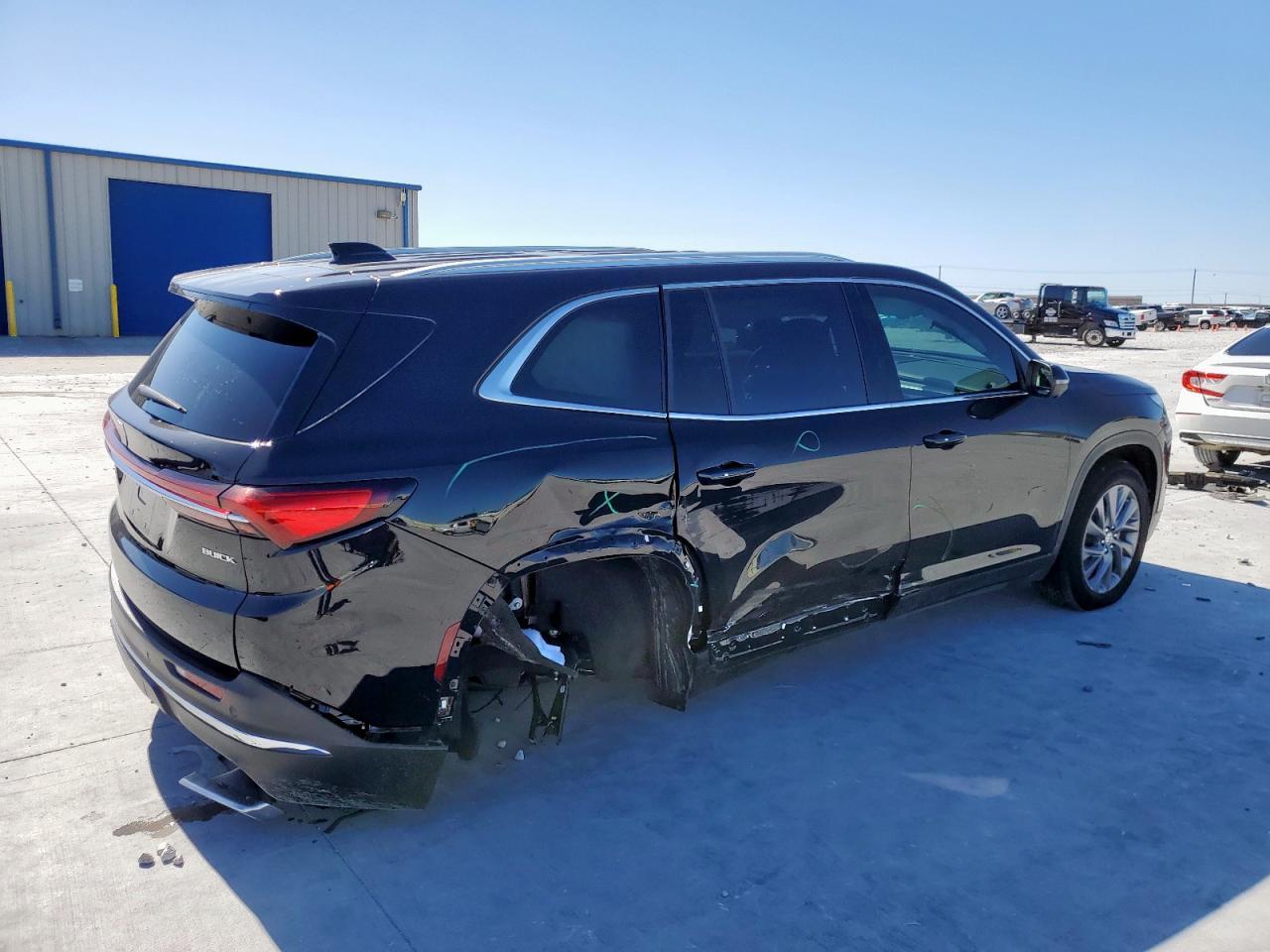 2025 Buick Enclave Preferred - Фото 3