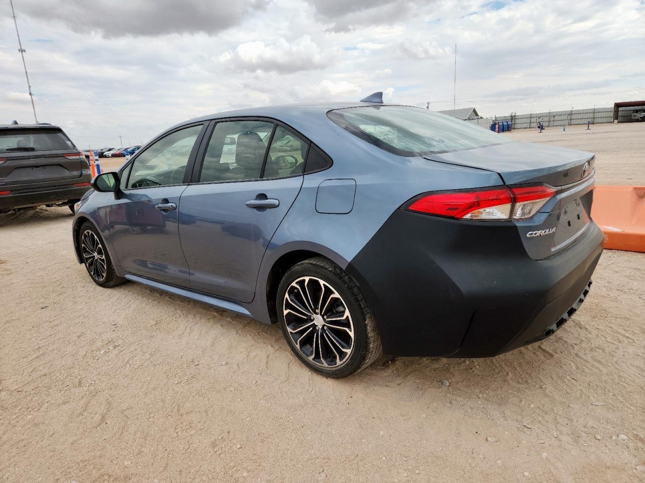 2021 Toyota Corolla L - Фото 2