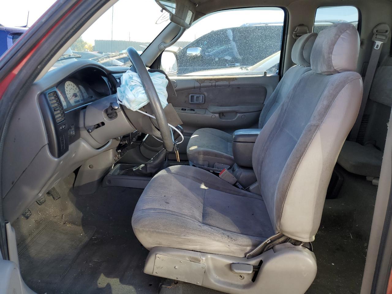2001 Toyota Tacoma Xtracab - Image 7