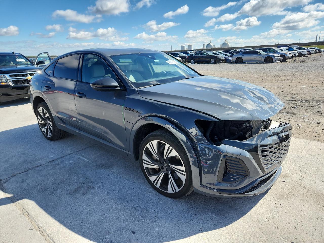 2024 Audi Q8 E-Tron Sportback Prestige - Фото 4