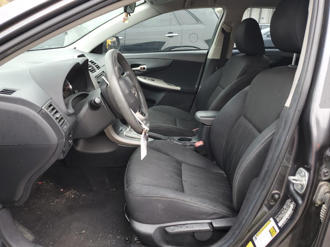 2013 Toyota Corolla Base - Фото 7