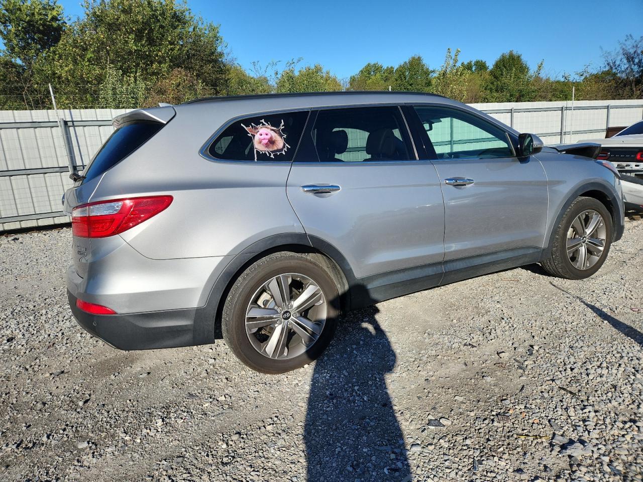 2015 Hyundai Santa Fe Limited - Image 3