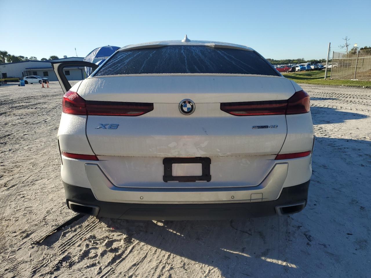 2021 BMW X6 Sdrive 40I - Image 6