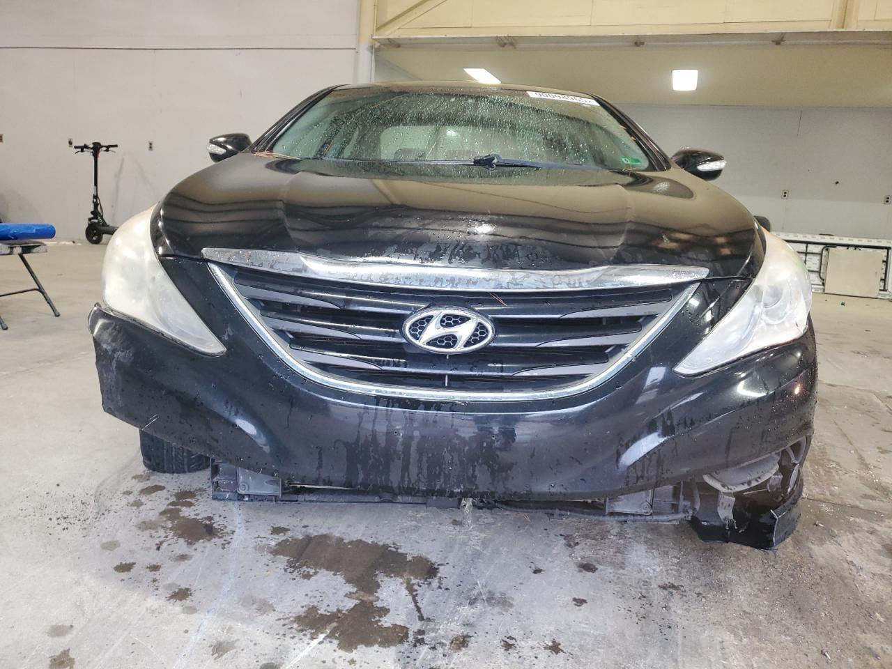 2014 Hyundai Sonata Gls - Image 5