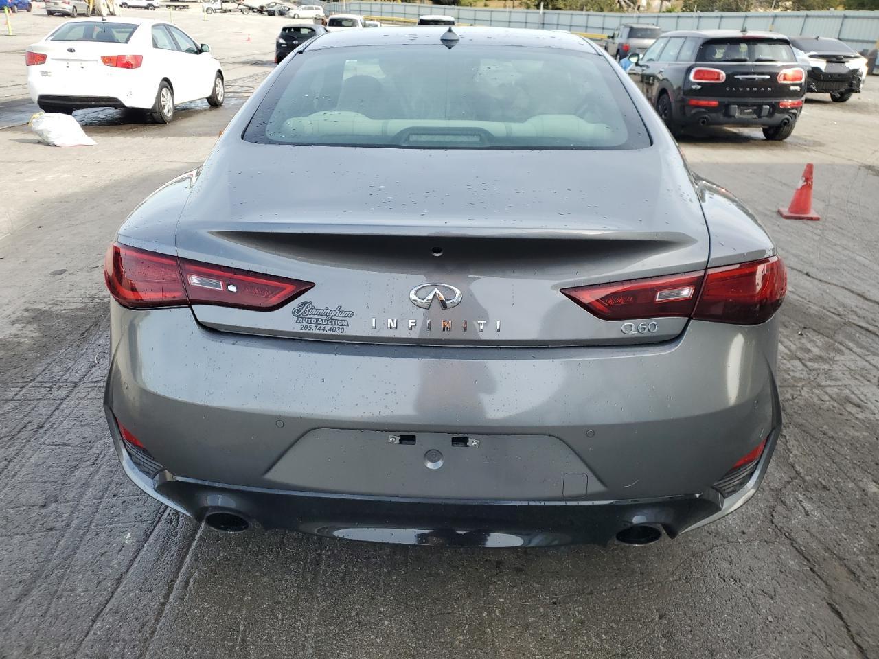 2017 Infiniti Q60 Premium - Фото 6