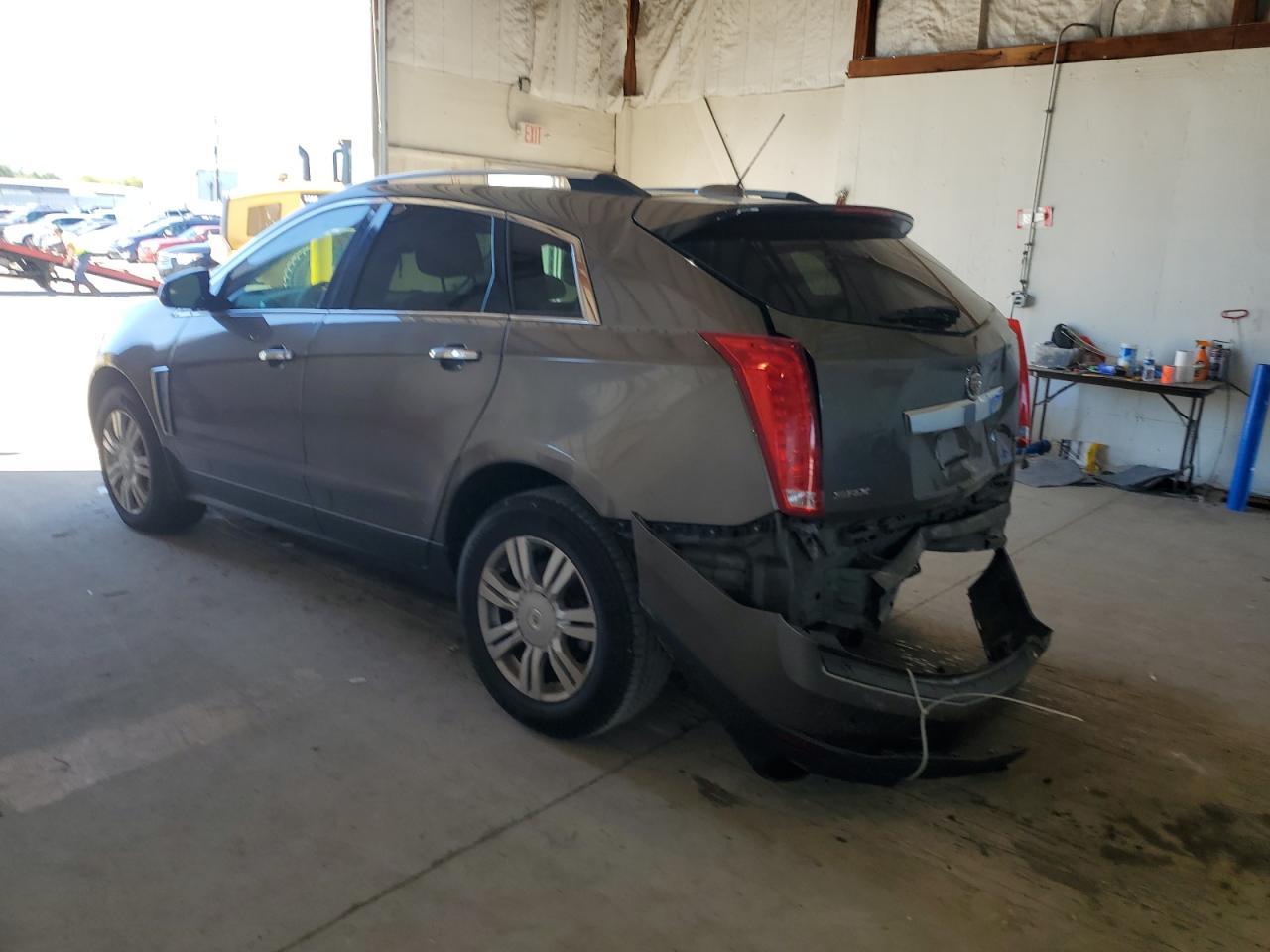 2016 Cadillac Srx Luxury Collection - Image 2