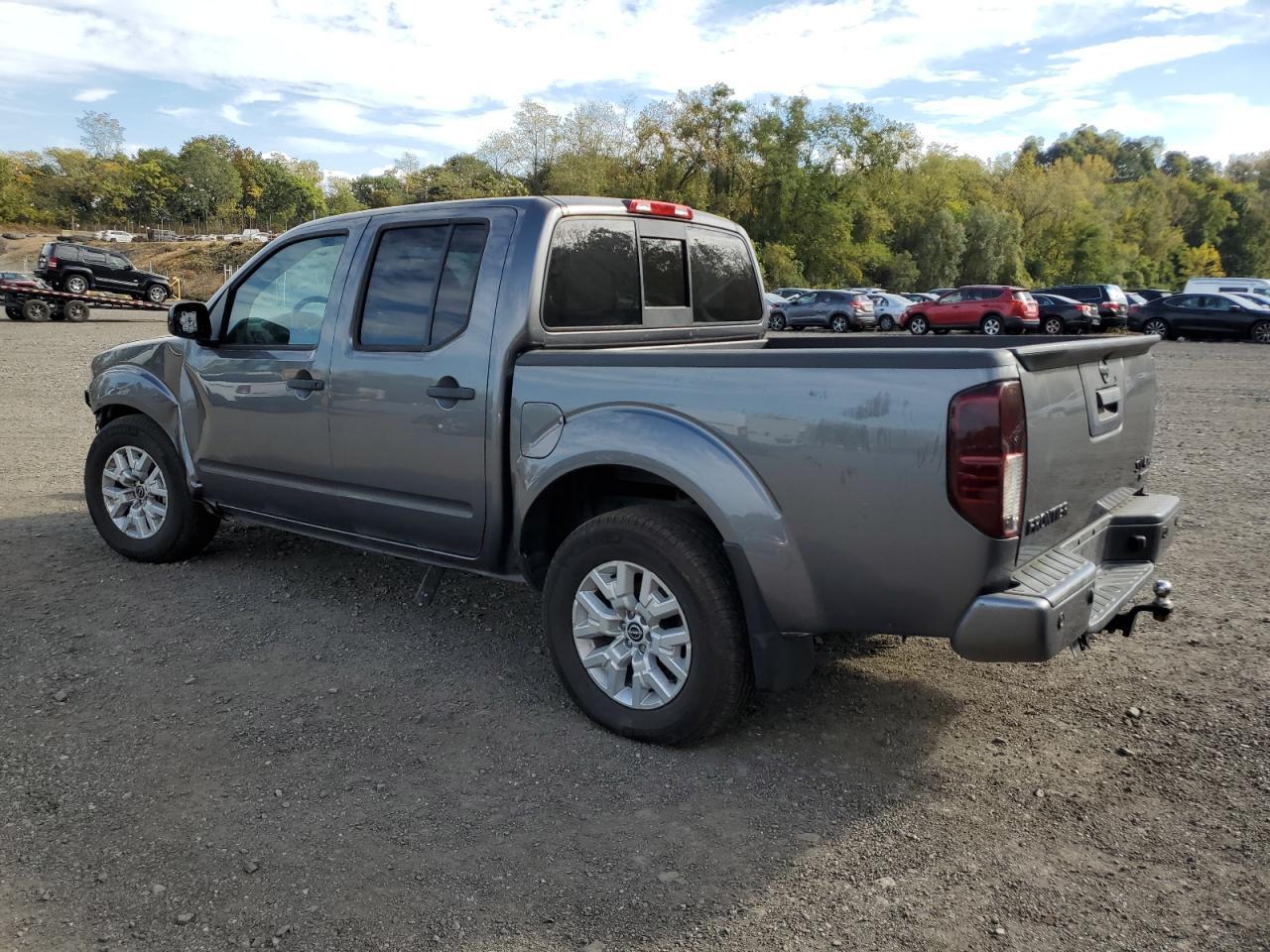 2021 Nissan Frontier S - Фото 2