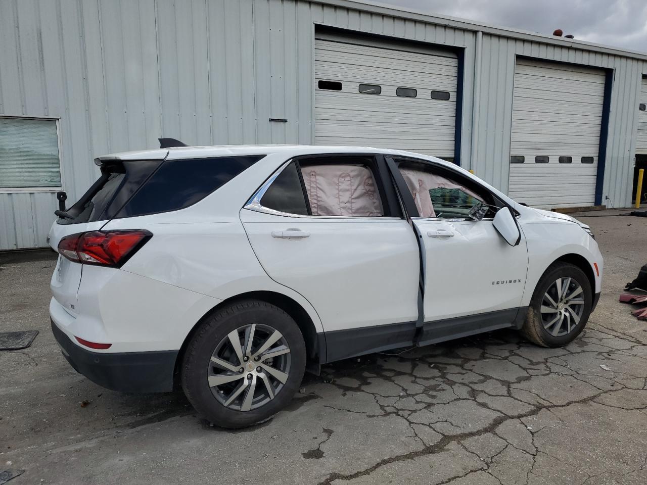 2024 Chevrolet Equinox Lt - Фото 3