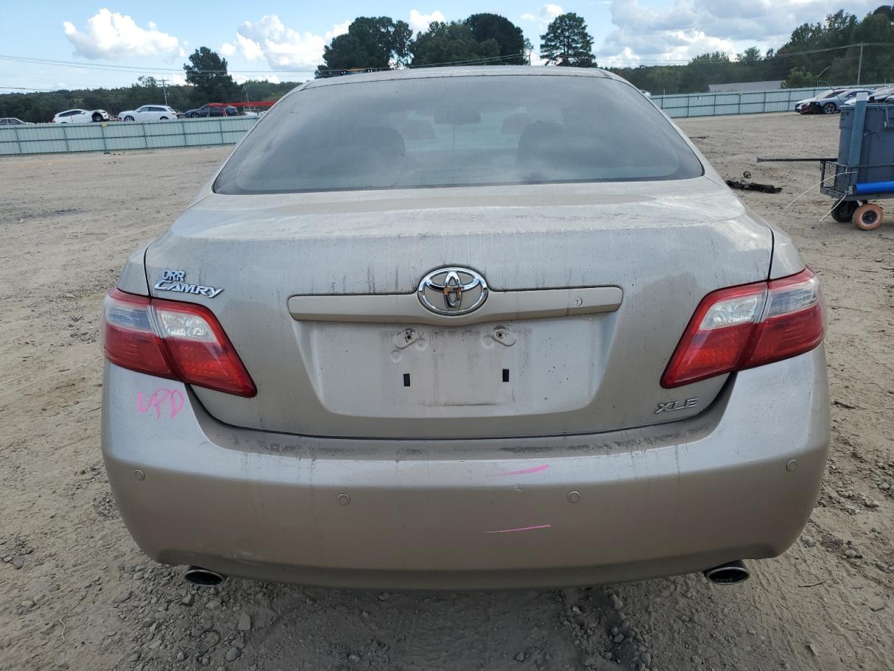 2007 Toyota Camry Le - Image 6