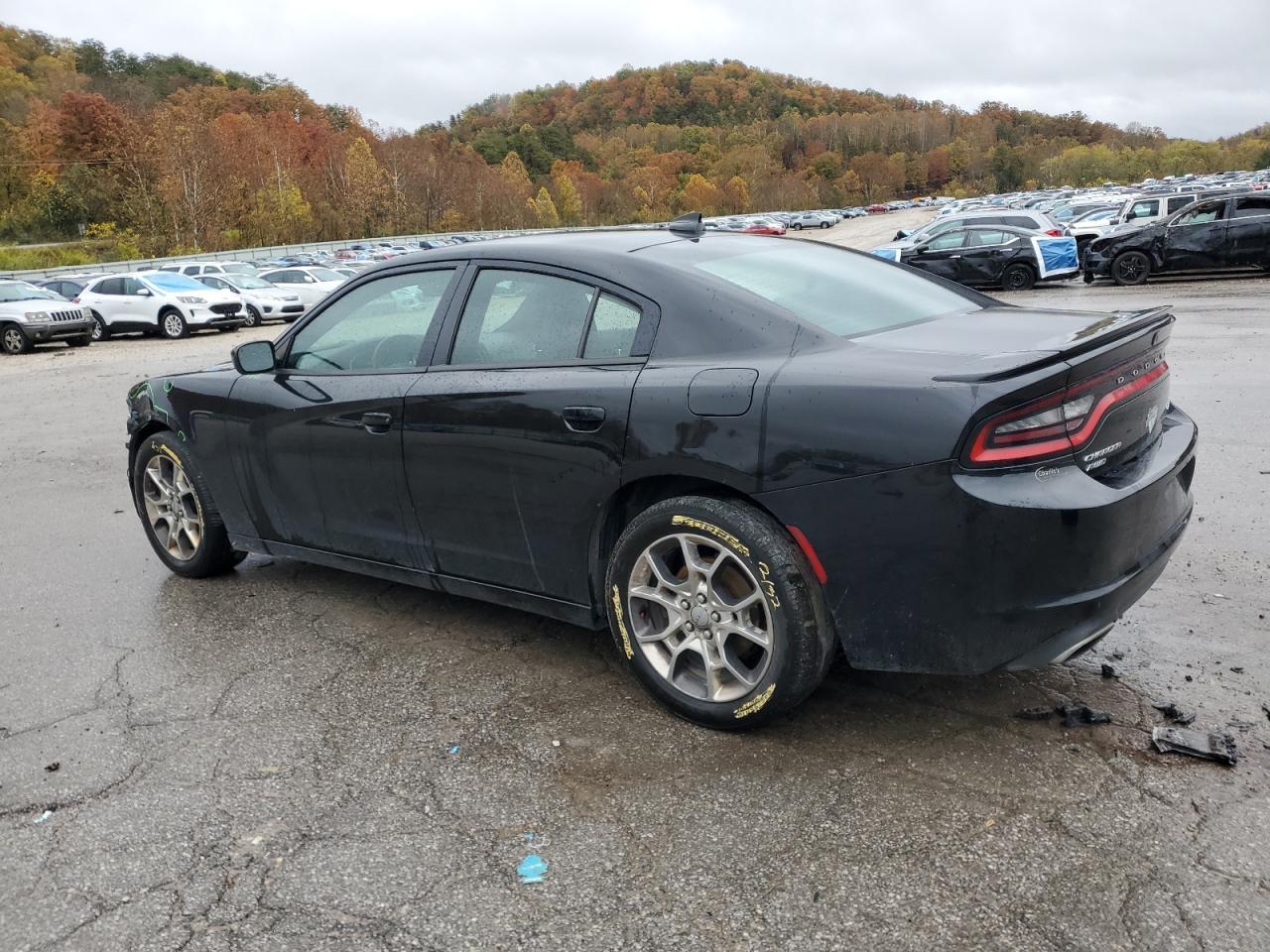 2016 Dodge Charger Sxt 5.7L V8 - Image 2