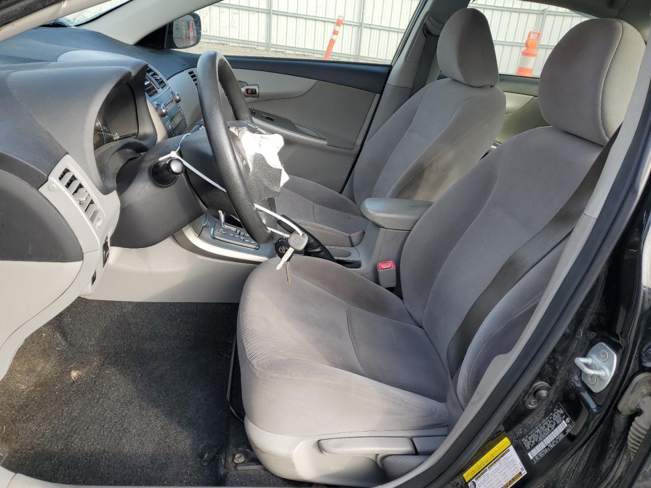 2011 Toyota Corolla Base - Фото 7