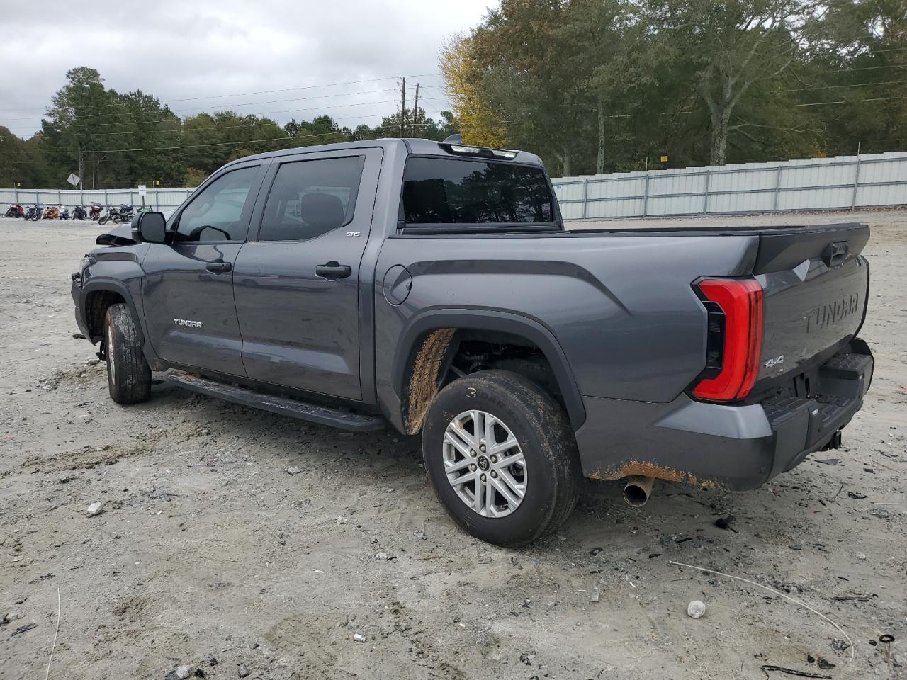 2024 Toyota Tundra Crewmax Sr - Фото 2