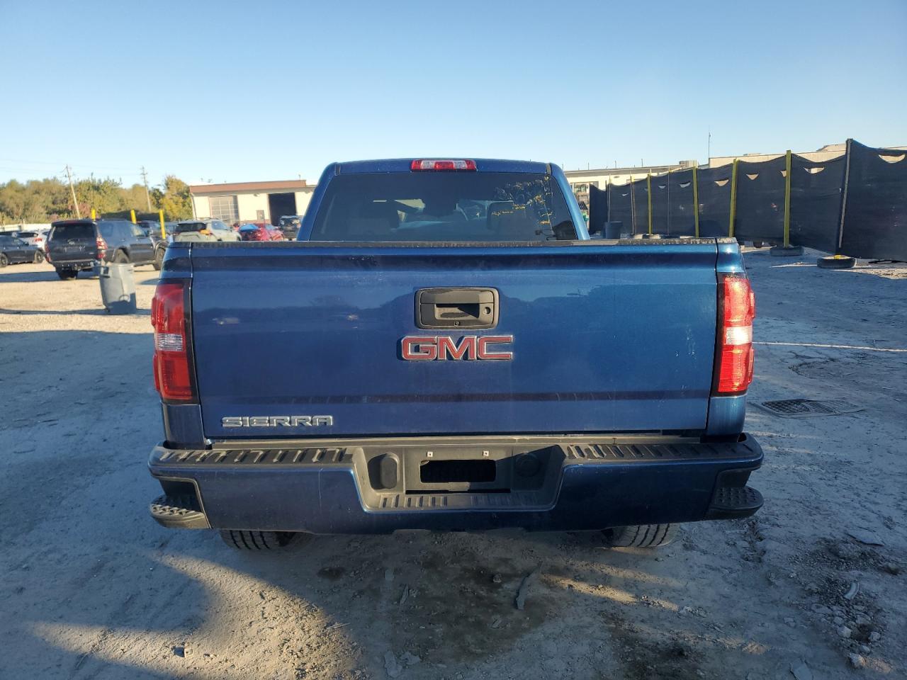 2018 GMC Sierra C1500 - Фото 6