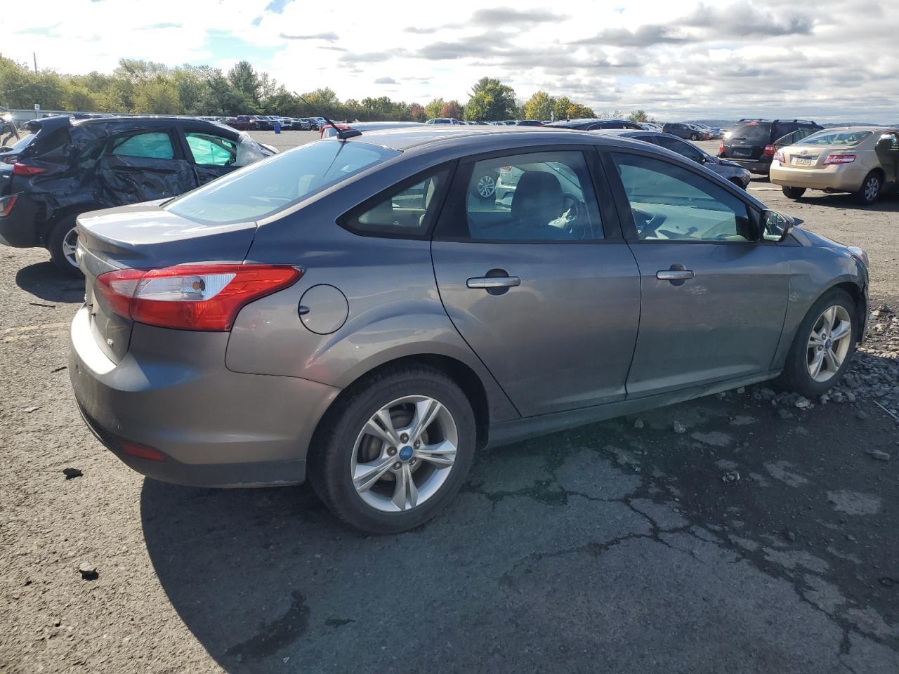 2013 Ford Focus Se - Фото 3
