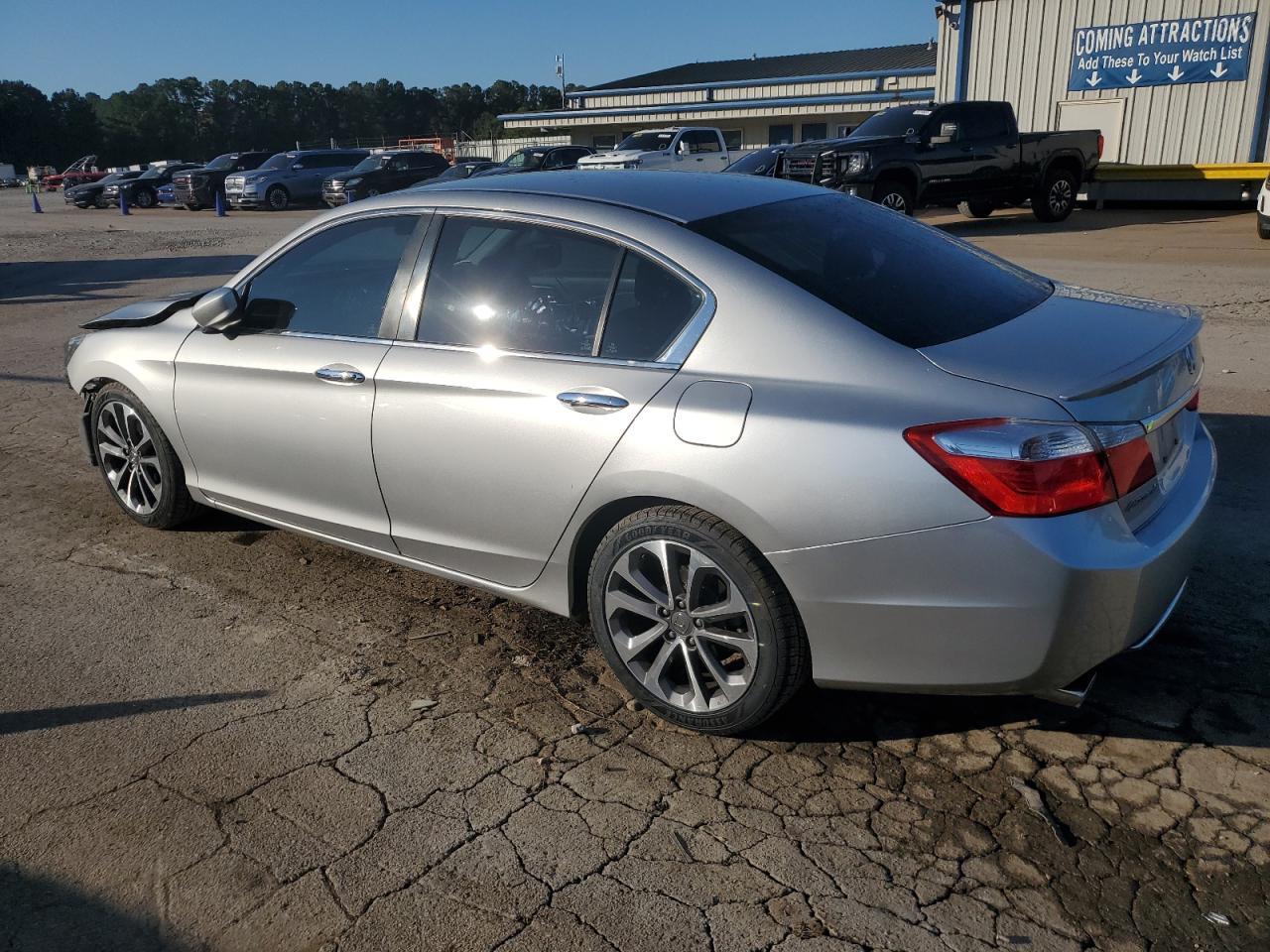 2015 Honda Accord Sport - Фото 2