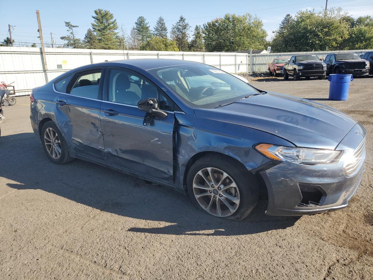 2019 Ford Fusion Se - Image 4
