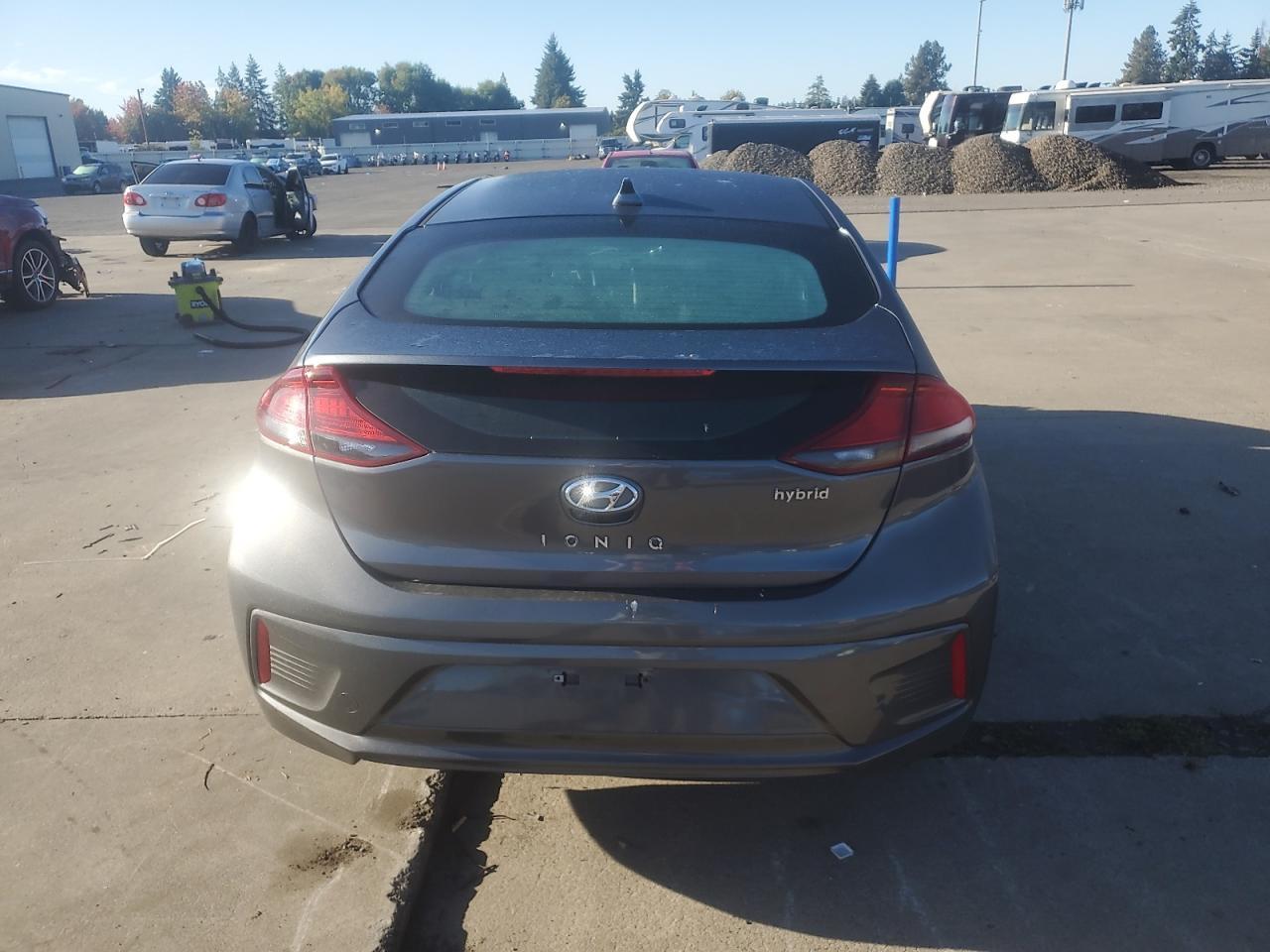 2020 Hyundai Ioniq Se - Фото 6