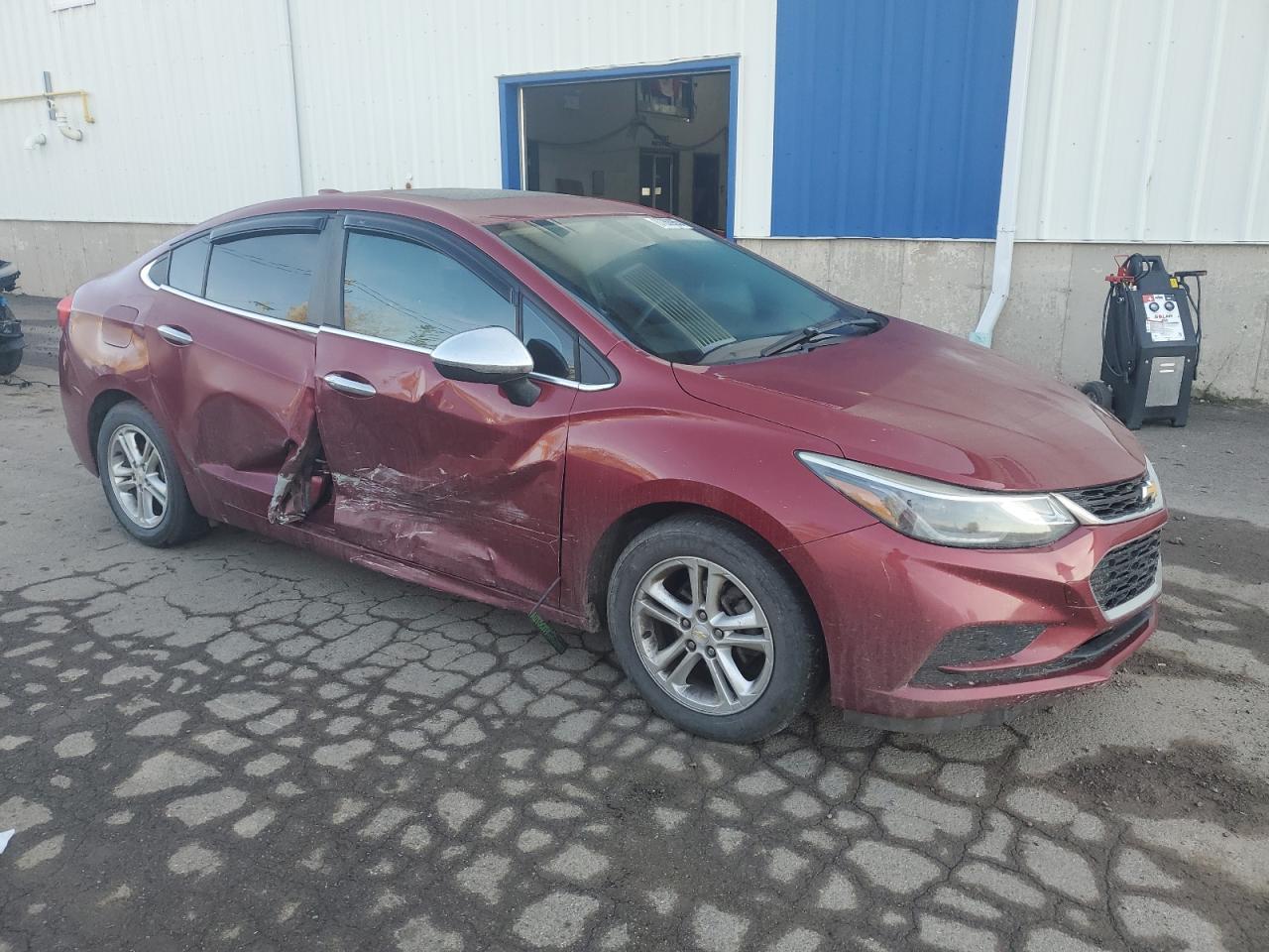 2018 Chevrolet Cruze Lt - Image 4