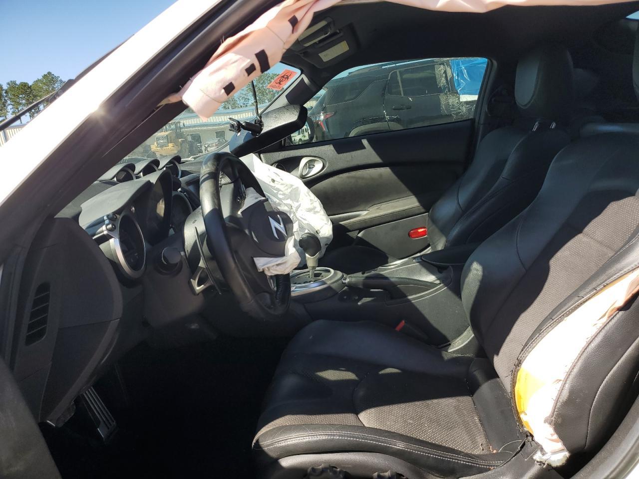 2019 Nissan 370Z Base - Фото 7