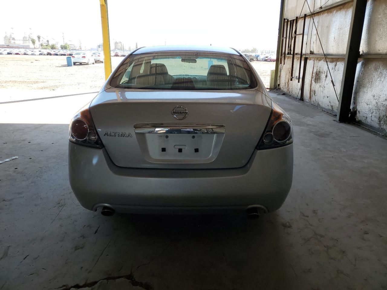 2010 Nissan Altima Base - Фото 6