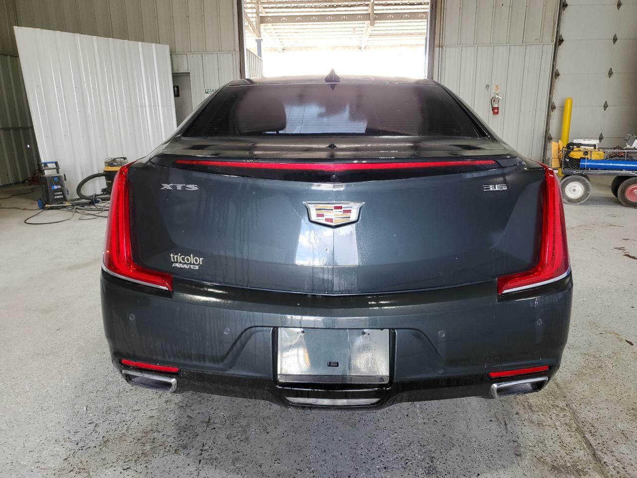 2018 Cadillac Xts Luxury - Image 6