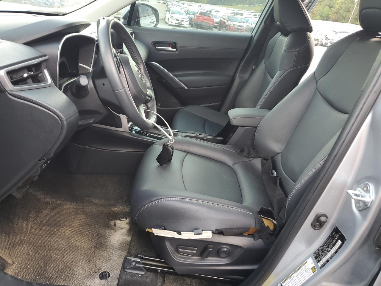 2023 Toyota Corolla Cross Xle - Image 7