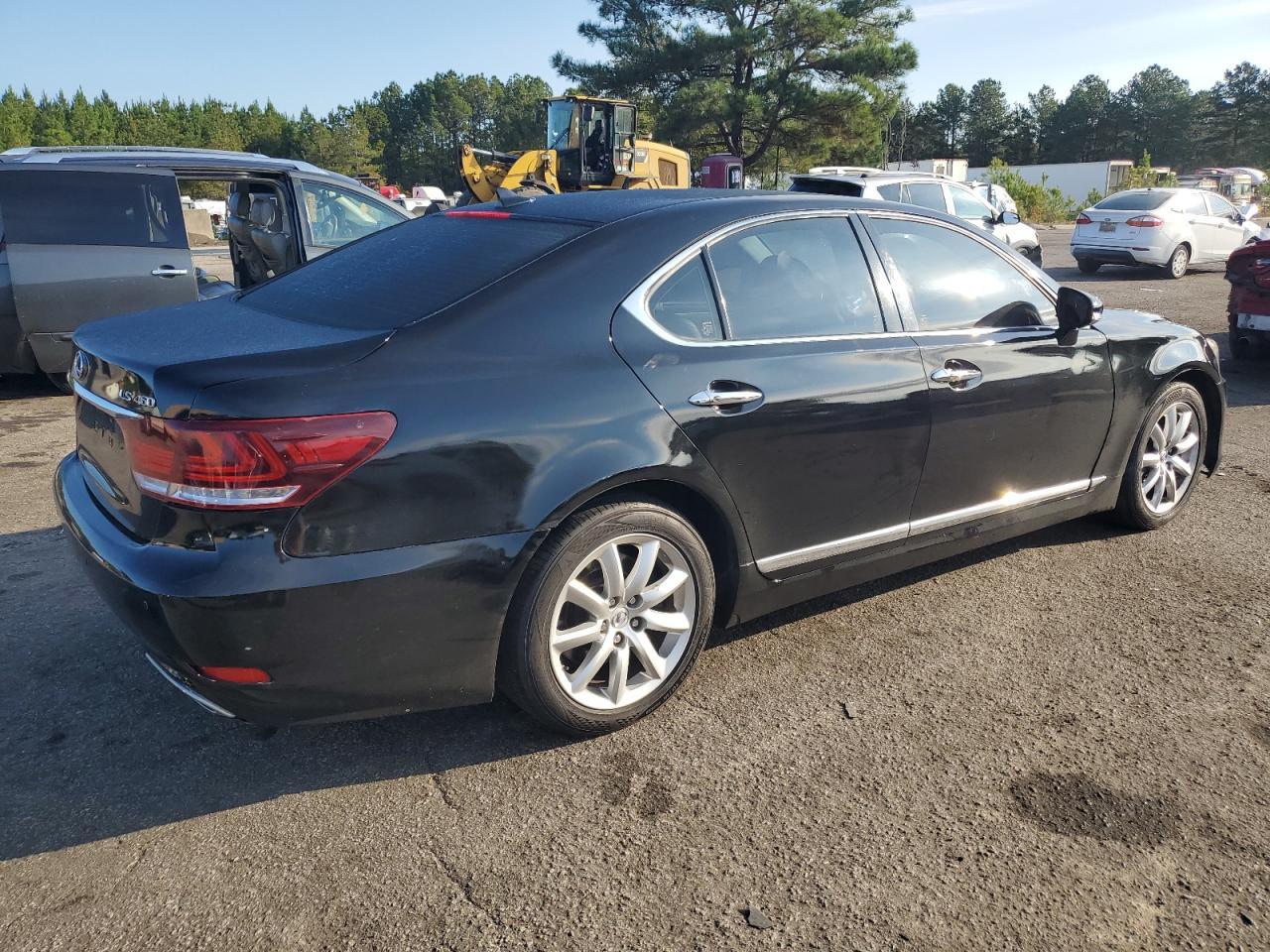2013 Lexus Ls 460 - Image 3