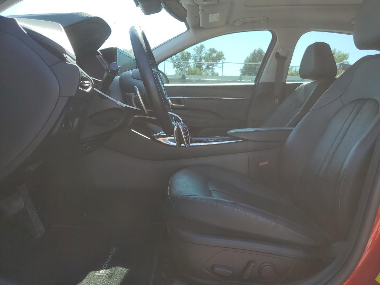 2021 Hyundai Sonata Limited - Image 7