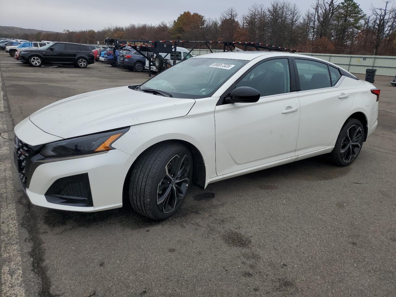 2025 Nissan Altima Sr