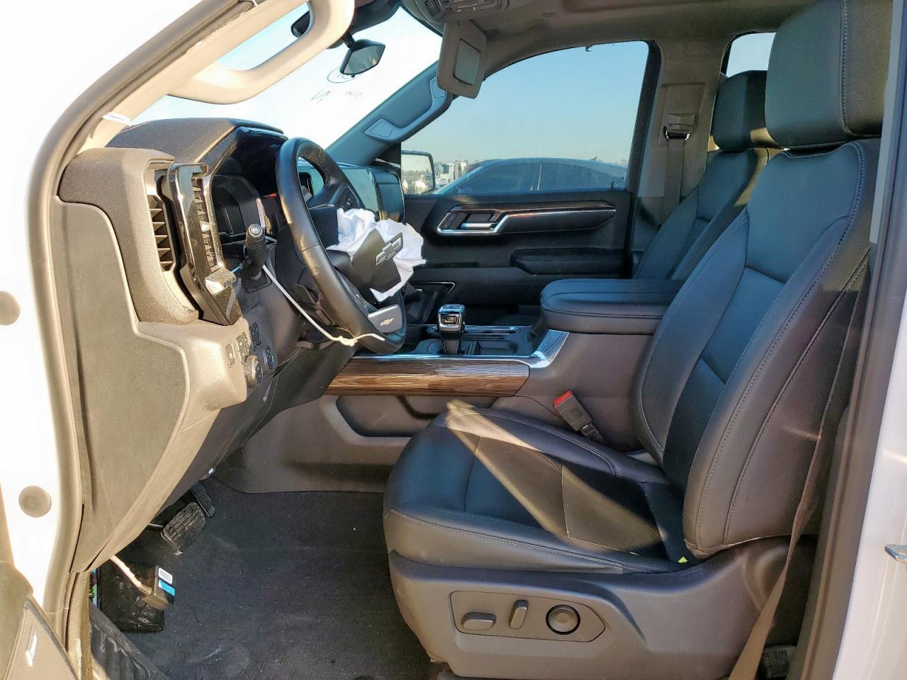 2023 Chevrolet Silverado K1500 Lt Trail Boss - Фото 7