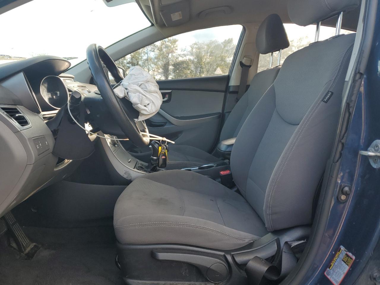 2016 Hyundai Elantra Se - Фото 7