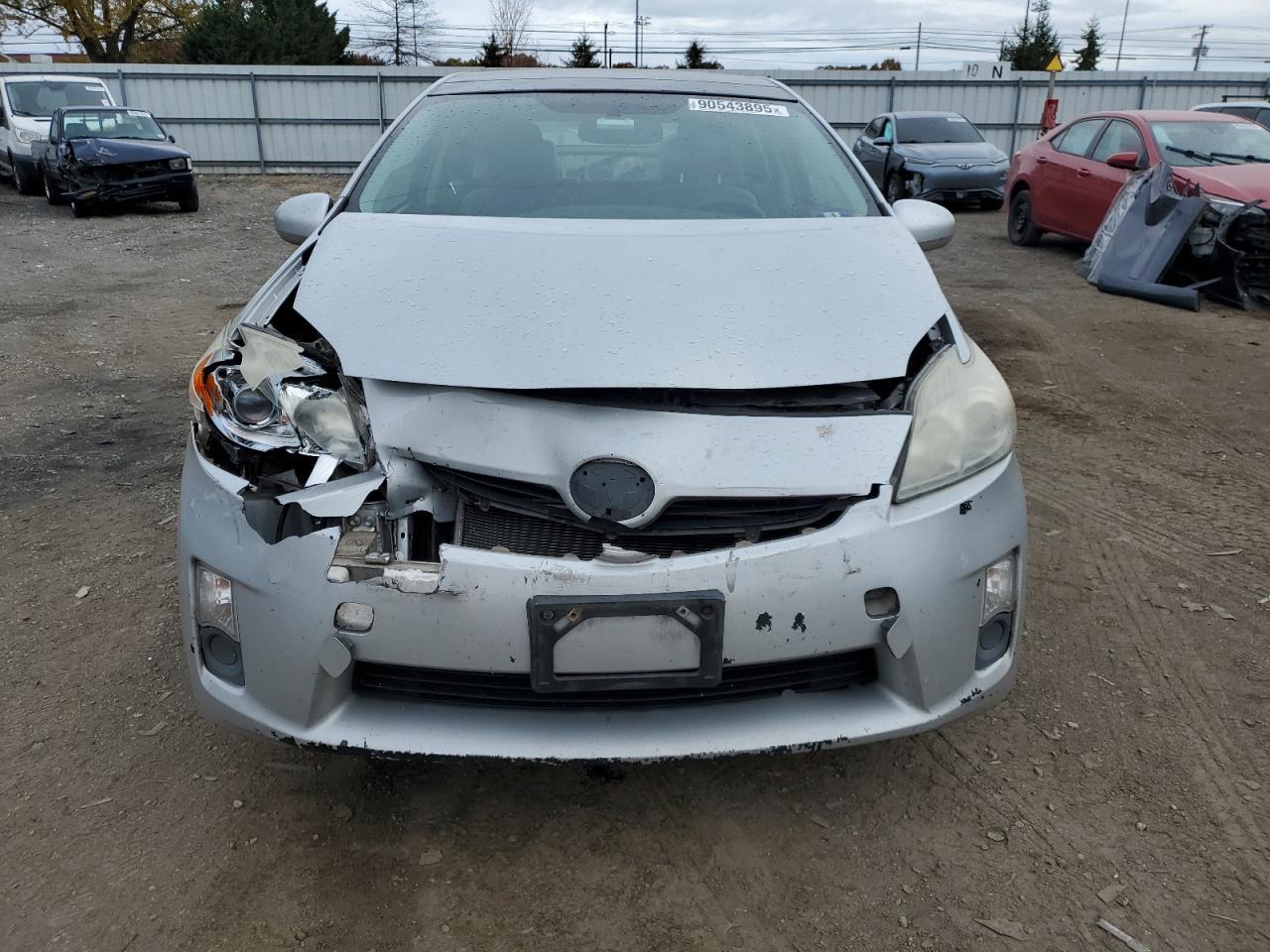 2011 Toyota Prius - Фото 5