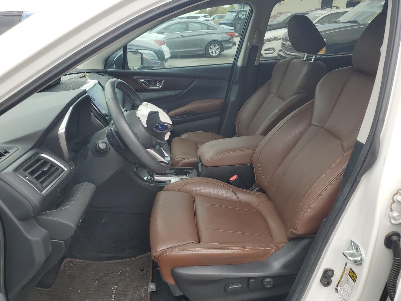 2023 Subaru Ascent Touring - Image 7