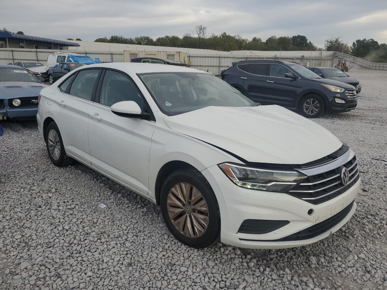 2019 Volkswagen Jetta S - Фото 4