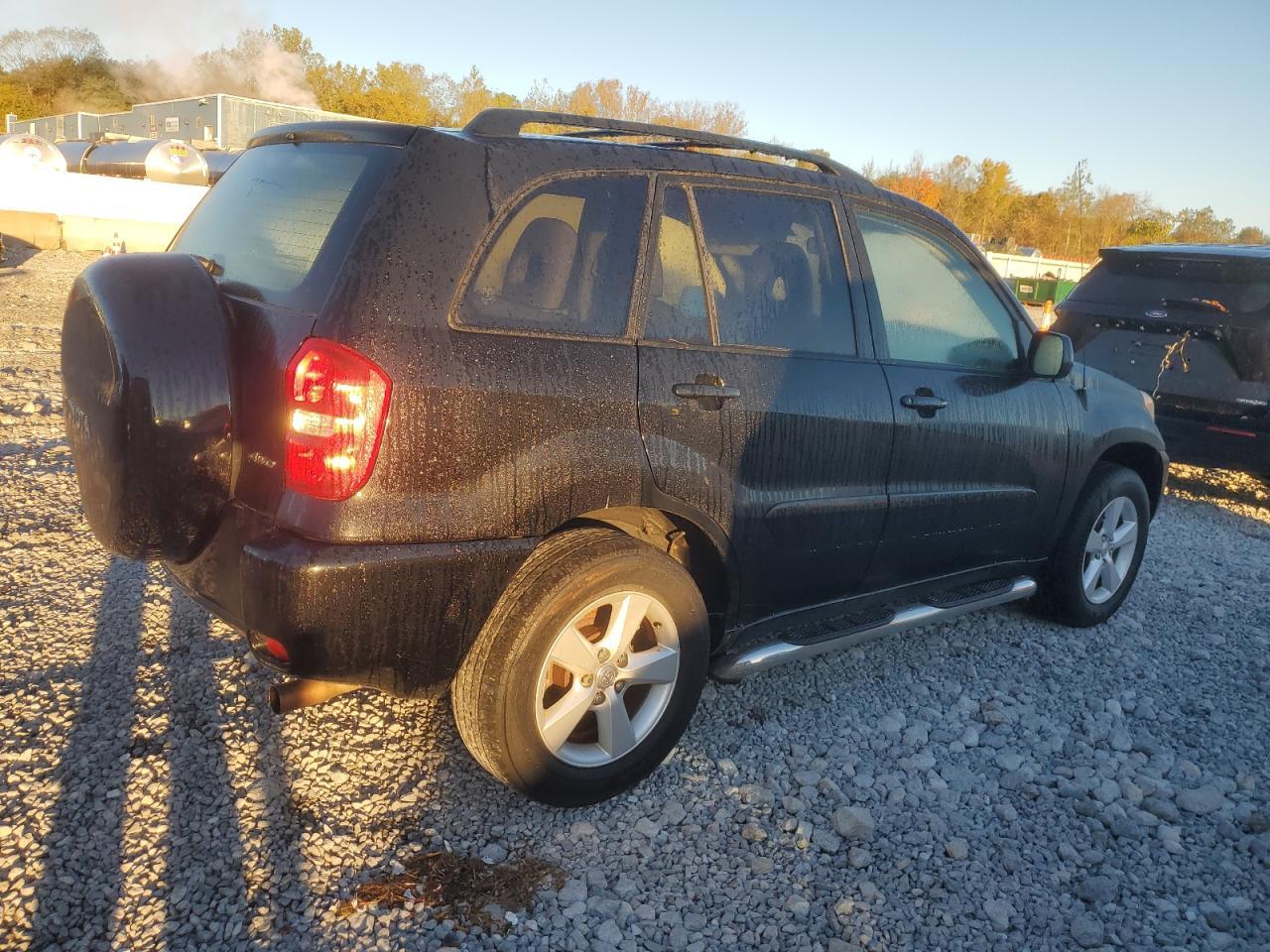 2004 Toyota Rav4 Base - Фото 3