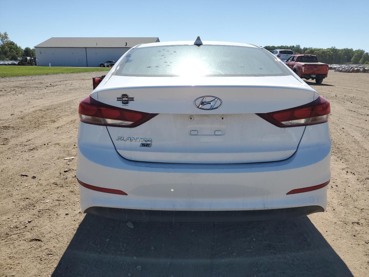 2017 Hyundai Elantra Se - Image 6