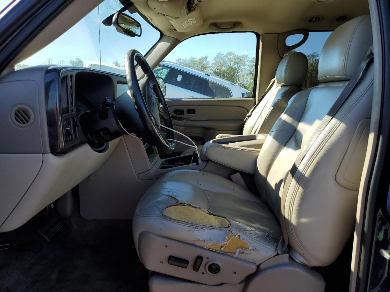 2005 Chevrolet Suburban K1500 - Фото 7