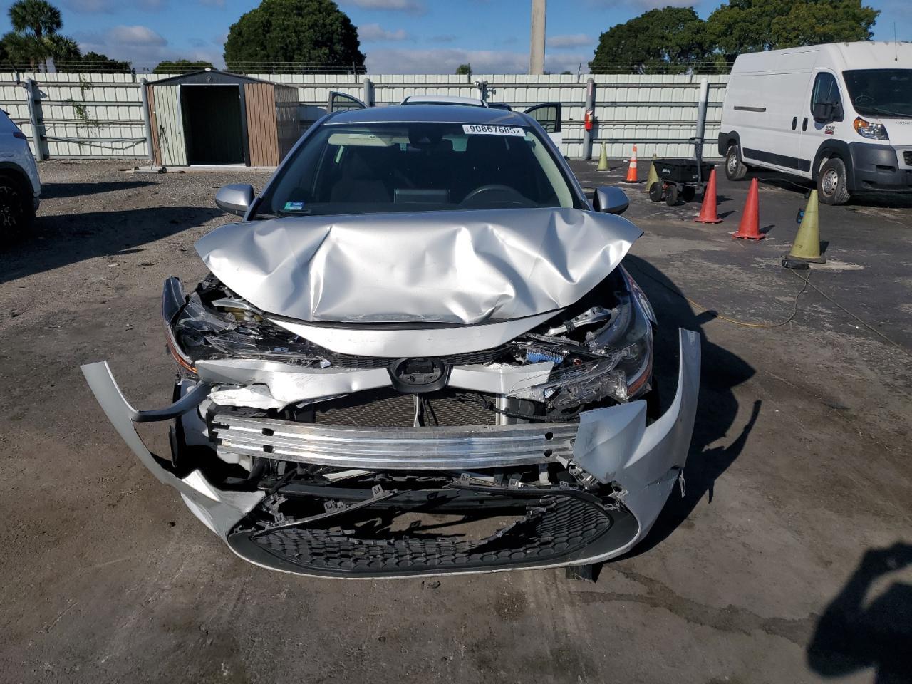 2021 Toyota Corolla Le - Фото 5