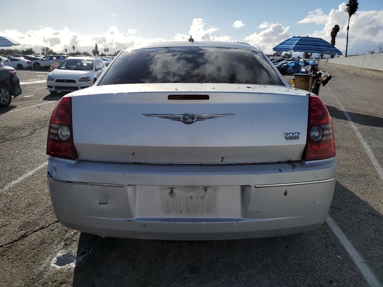 2008 Chrysler 300 Touring - Фото 6