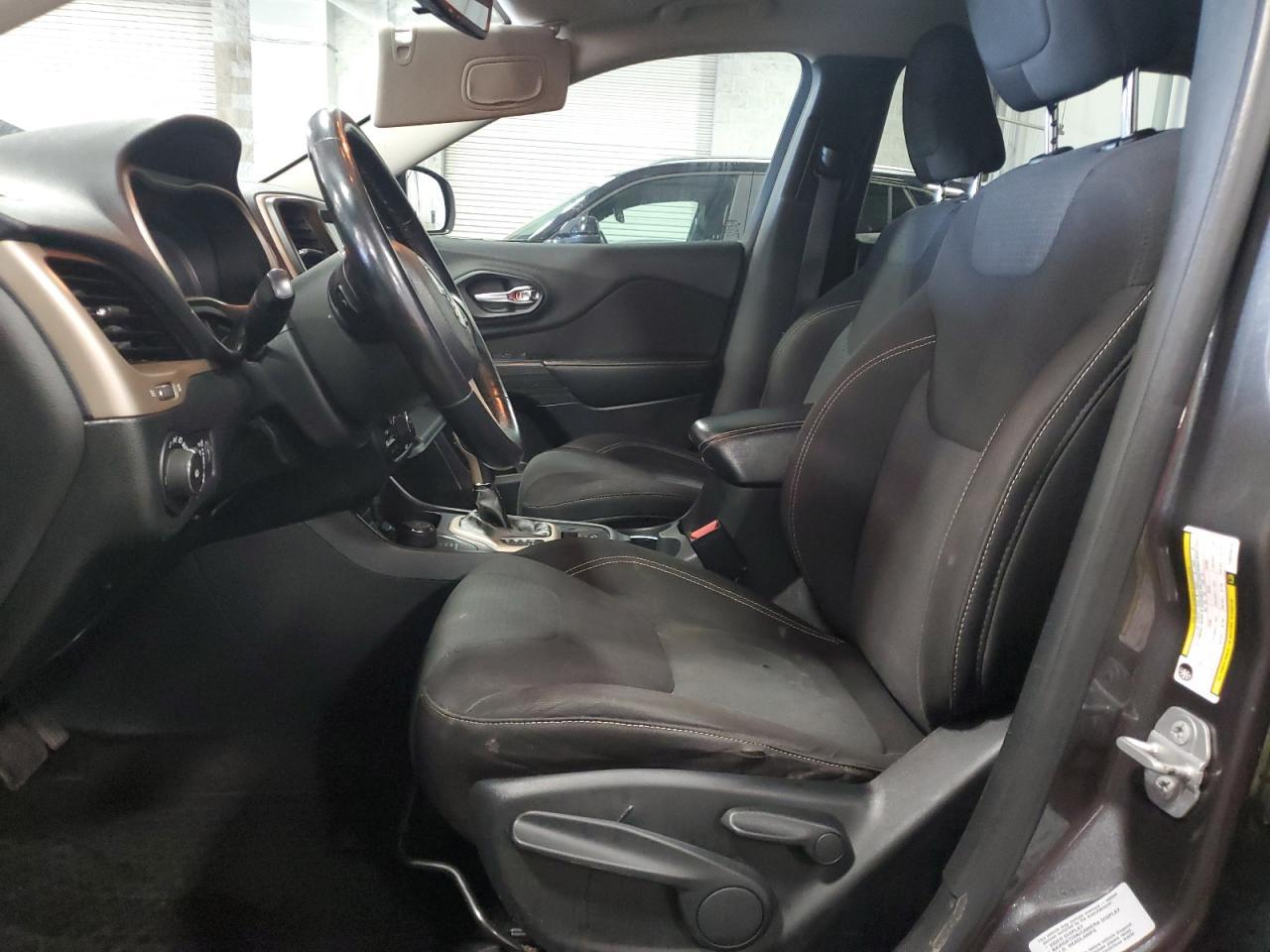 2015 Jeep Cherokee Latitude - Фото 7