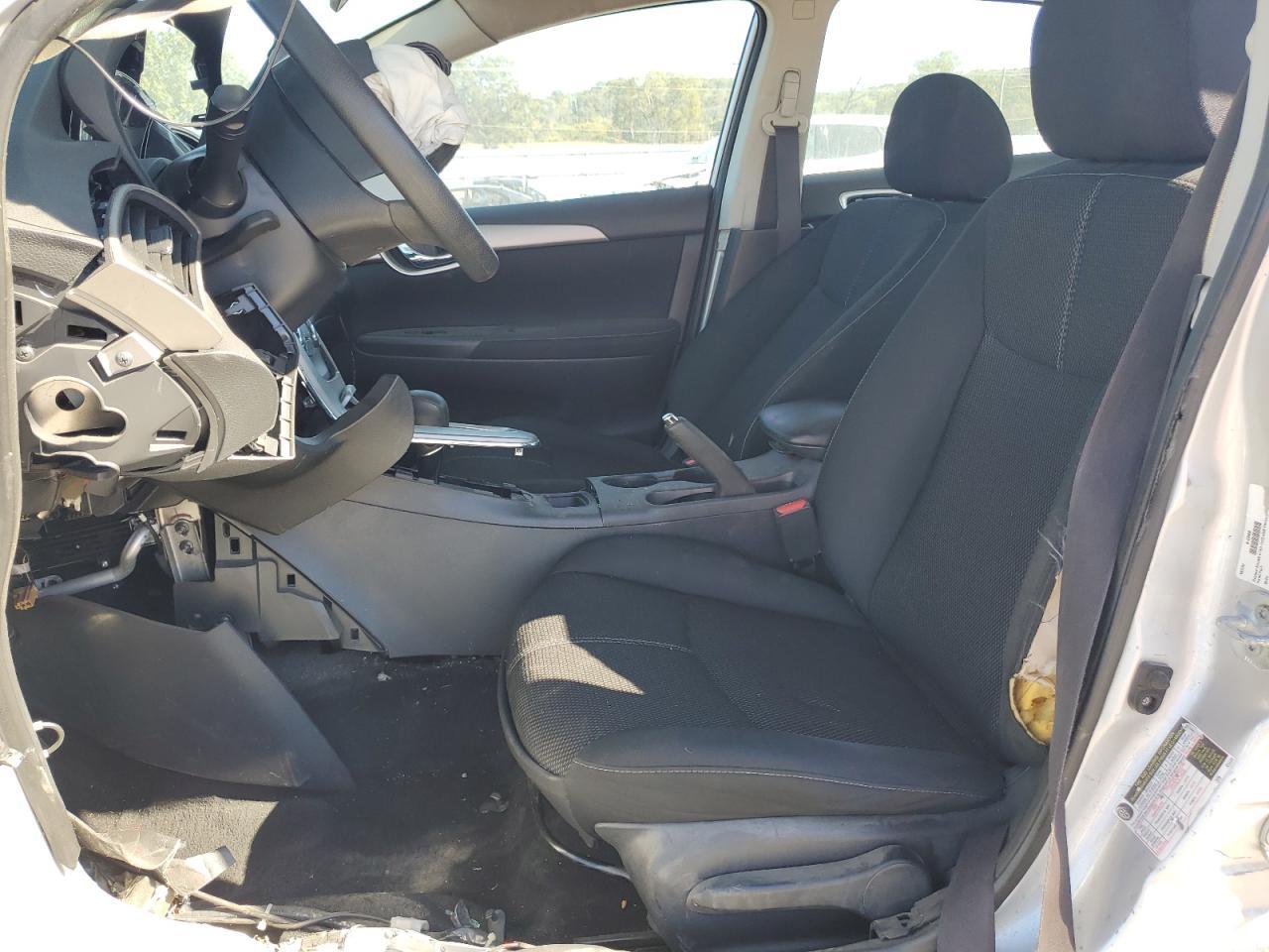 2014 Nissan Sentra S - Фото 7