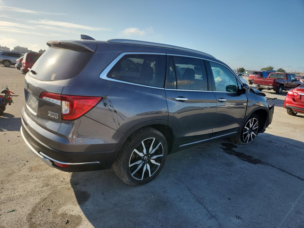 2021 Honda Pilot Touring - Фото 3