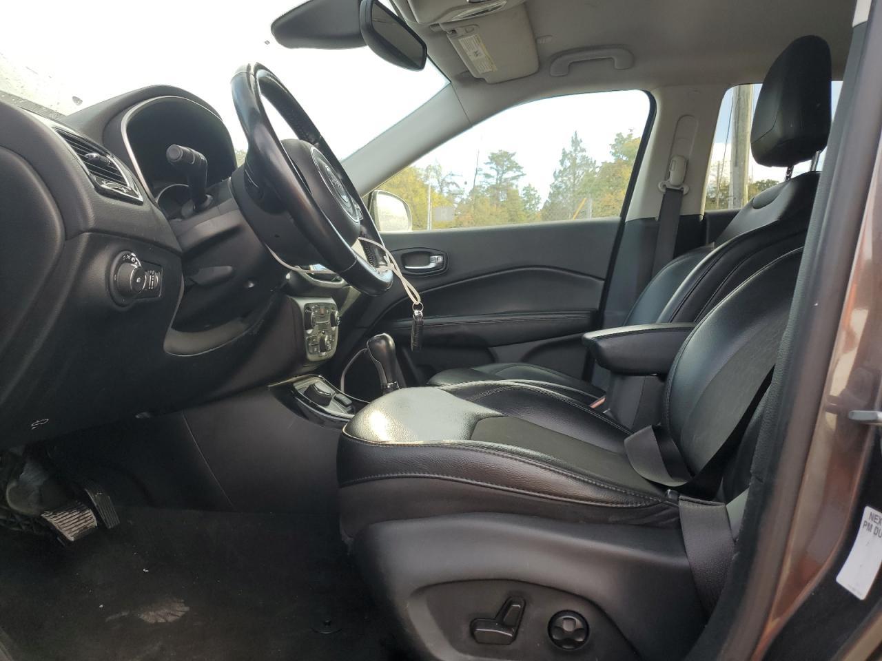 2021 Jeep Compass Latitude - Фото 7