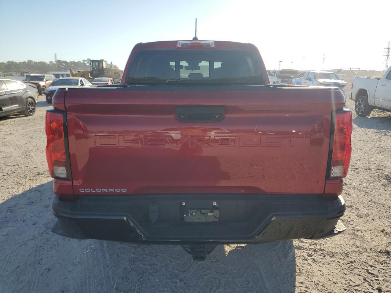 2023 Chevrolet Colorado - Image 6