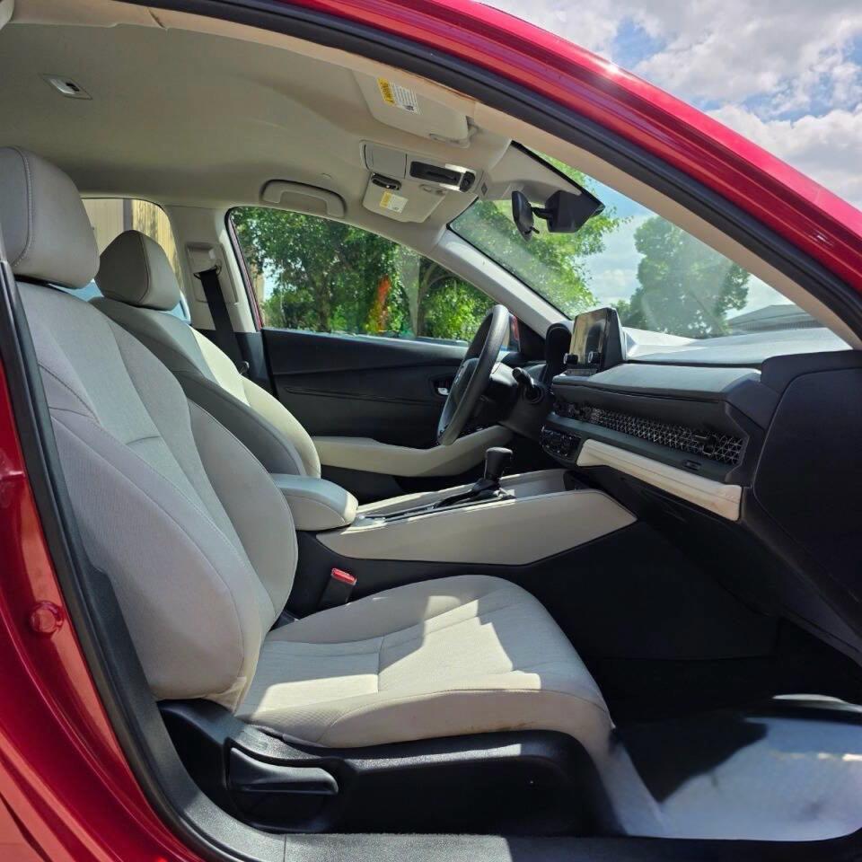 2023 Honda Accord Lx - Image 5