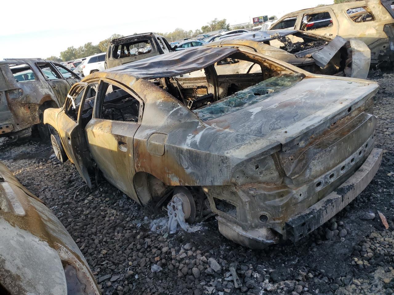 2019 Dodge Charger Sxt - Фото 2