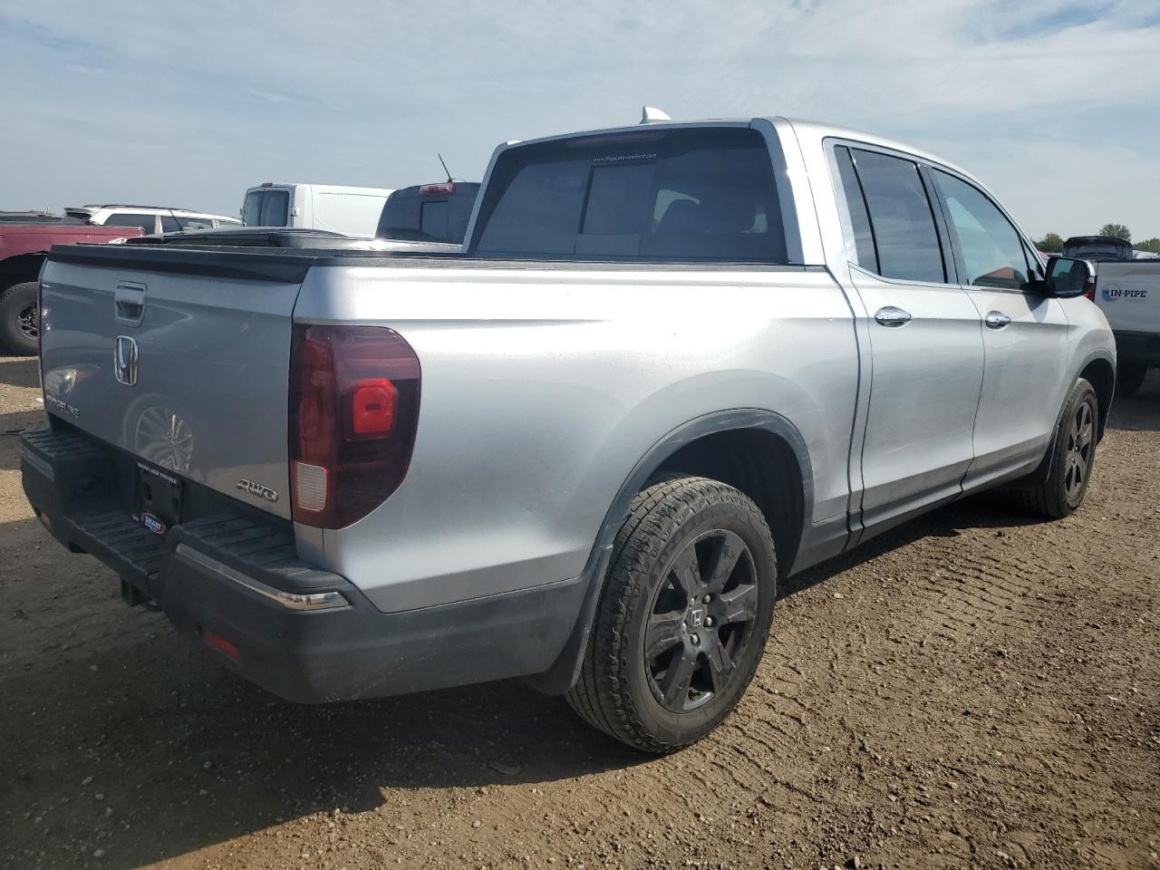 2017 Honda Ridgeline Rtl - Image 3