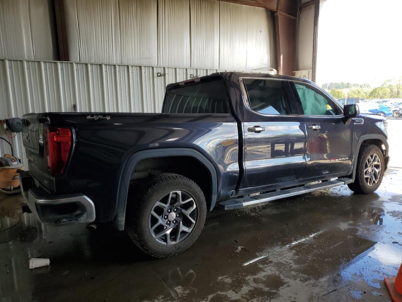 2022 GMC Sierra K1500 Slt - Image 3