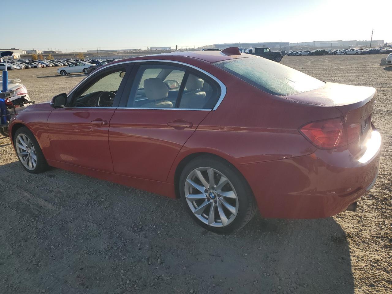 2014 BMW 320 I xDrive - Фото 2