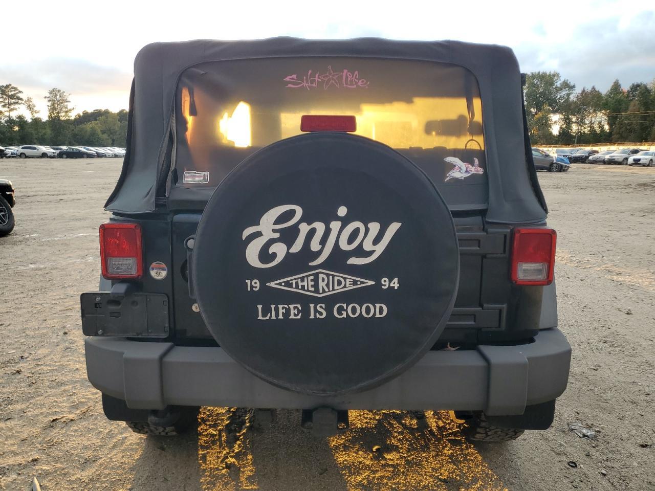 2010 Jeep Wrangler Sport - Фото 6